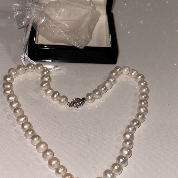 Pearls big beautiful lusterus pearl 14kt/20 GF - Picture 10 of 12